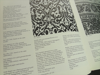Wallpapers: A History and Illustrated Catalogue of the Collection in the Victoria and Albert Museum_写真4
