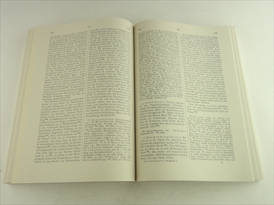 Handwörterbuch des deutschen Aberglaubens
_写真2