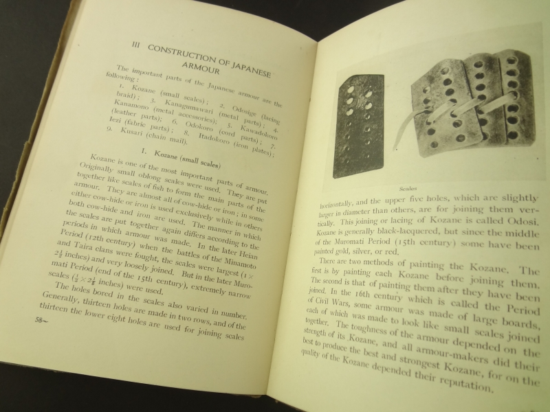 Japan's Ancient Armour 日本甲冑 - Tourist Library 315