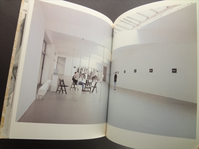 ON KAWARA Erscheinen - Verschwinden 出現 - 消滅_写真1
