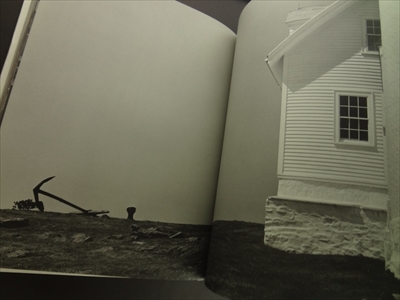 A House Is Not A Home_写真1