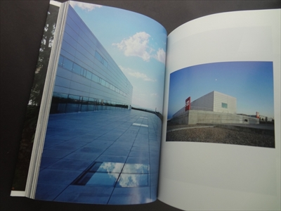 アルベルト・カンポ・バエザ 光の建築_写真1