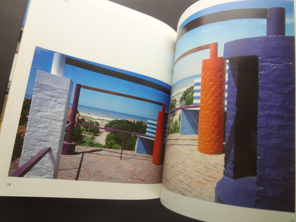 Latin American Houses / Casas latinoapmericanas1