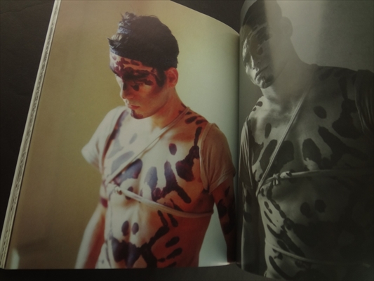 Qvest-Edition, International Launch Issue_写真1