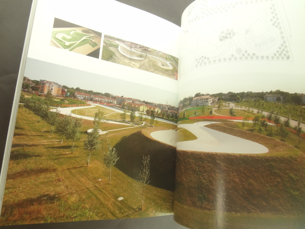 Dlle: Architectural Landscape #4: Filling Up/Delimiting5