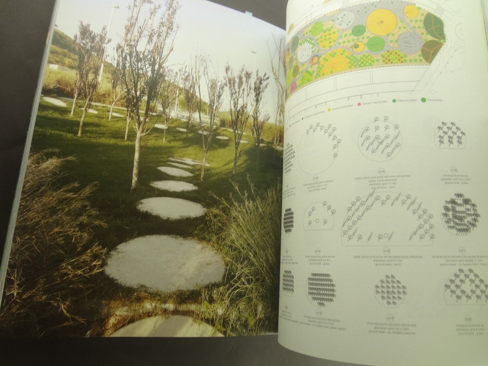 Dlle: Architectural Landscape #2: Urban Hybrids-Evolution in Regeneration/Spain; Landscape 20101