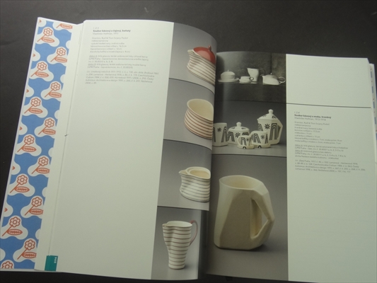 Artel: Umeni pro vsedni den 1908-1935_写真3