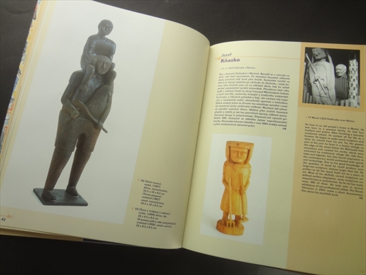 Umelci cisteho srdce / Artists of pure heart. Naivist and folk art, art brut_写真3