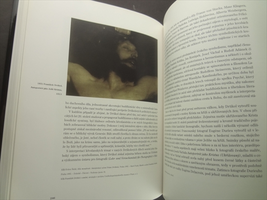 Neklidem k bohu. Nabozeske vytvarne umeni v cechach a na morave v letech 1870-1914_写真5