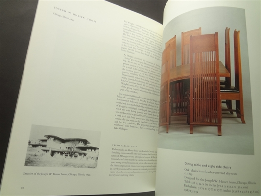 Frank Lloyd Wright: Preserving an Architectural Heritage; Decorative Designs from The Domino's Pizza Collection_写真2