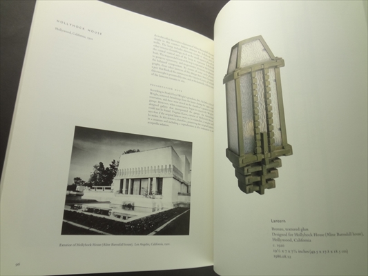 Frank Lloyd Wright: Preserving an Architectural Heritage; Decorative Designs from The Domino's Pizza Collection_写真5