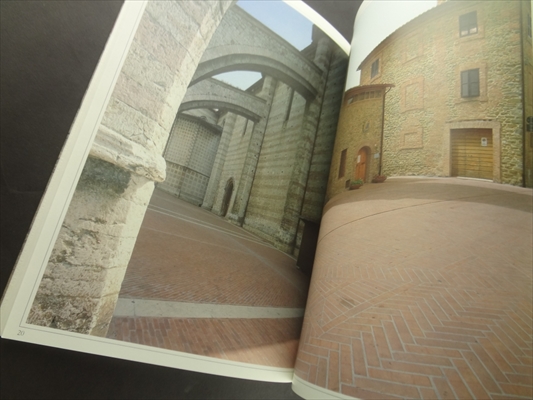 Appunti per piazze d'Italia_写真2