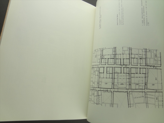 Lettura di una citta: Como - Studi per una storia operante delle citta_写真5