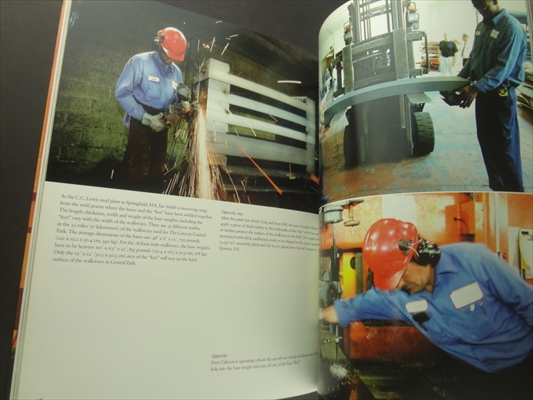 Christo and Jeanne-Claude: The Gates, Central Park, New York City, 1979-2005_写真4