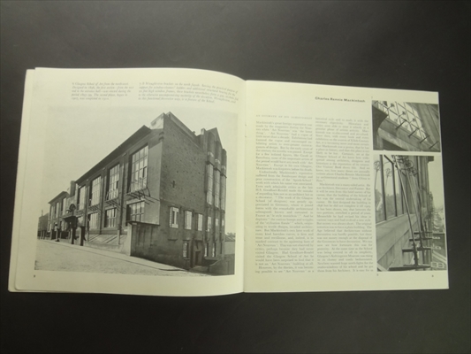 Charles Rennie Mackintosh and The Glasgow School of Art_写真1