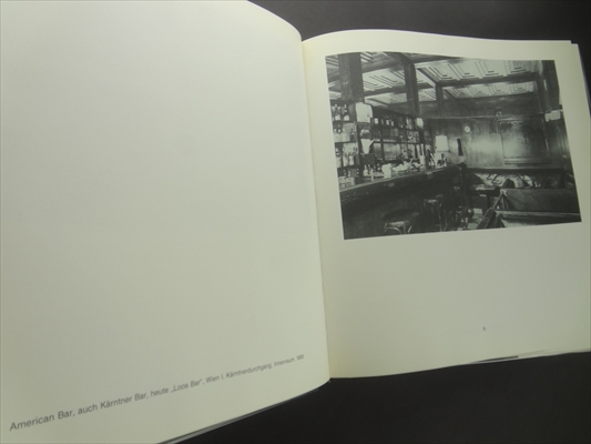 Adolf Loos. Vierzig Photographien von Walter Zednicek mit einem Essay von Friedrich Kurrent_写真1