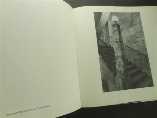 Adolf Loos. Vierzig Photographien von Walter Zednicek mit einem Essay von Friedrich Kurrent_写真3