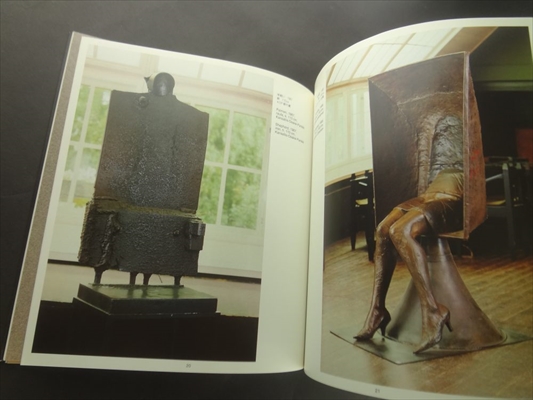 キンモ・ピューッコ彫刻展図録_写真1