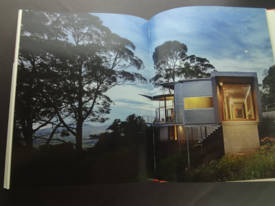 Under The Edge: The Architecture of Peter Stutchbury_写真3