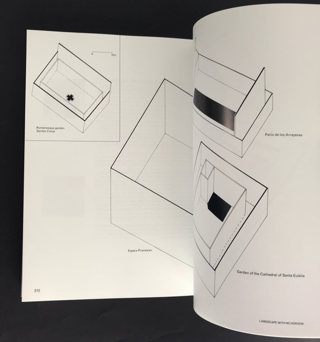 The Enclosed Garden: History and Development of the Hortus Conclusus and its Reintroduction into the Present-day Urban Landscape_写真5