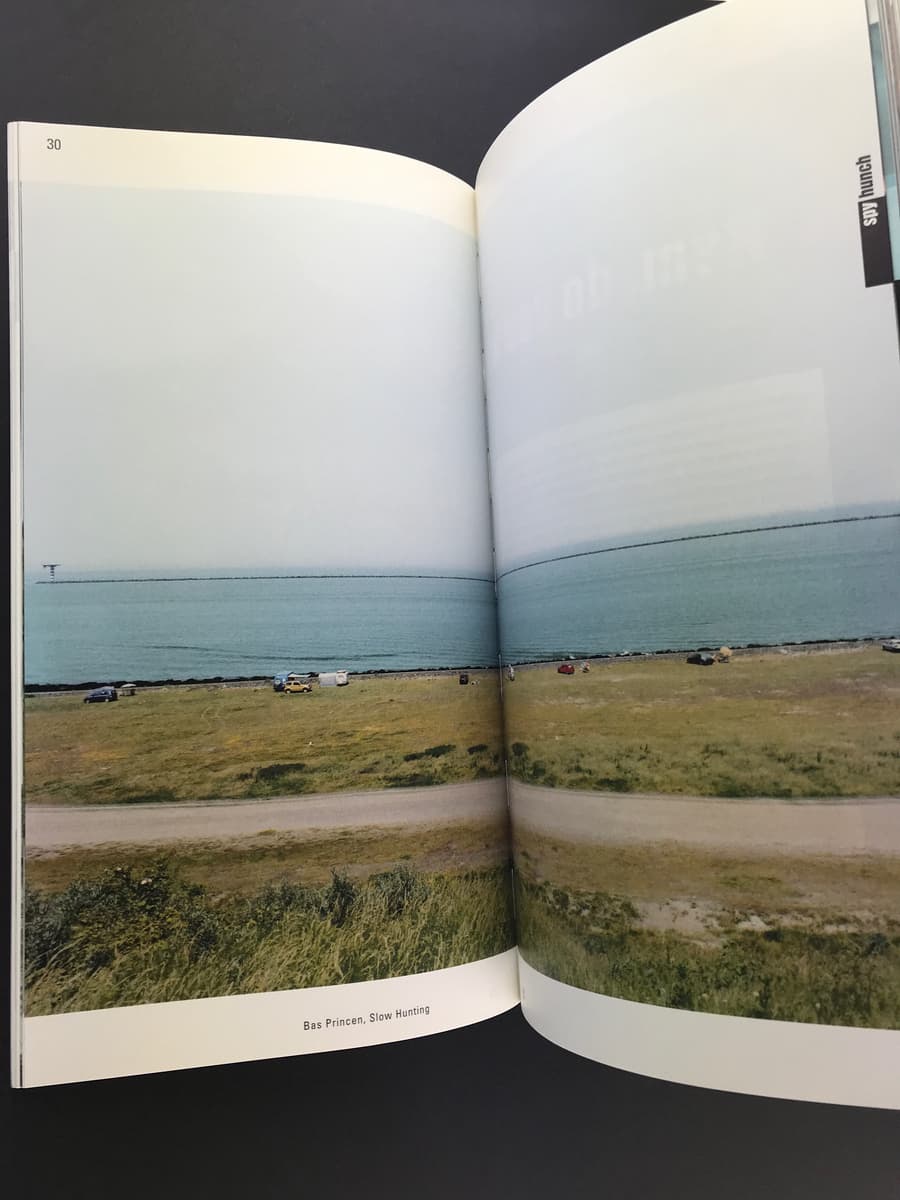 hunch 3: the Berlage Institute report No.3 2001_写真1