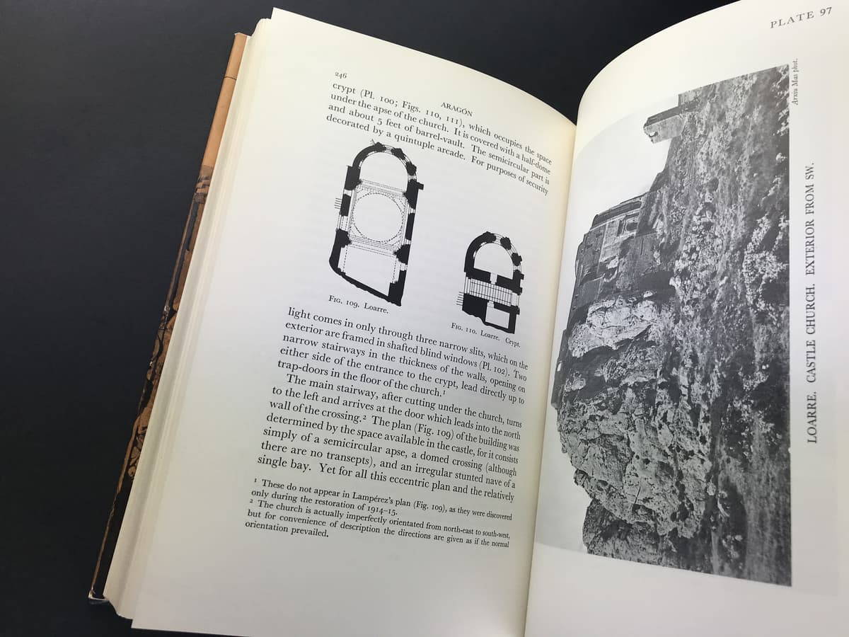 Spanish Romanesque Architecture of the Eleventh Century_写真1