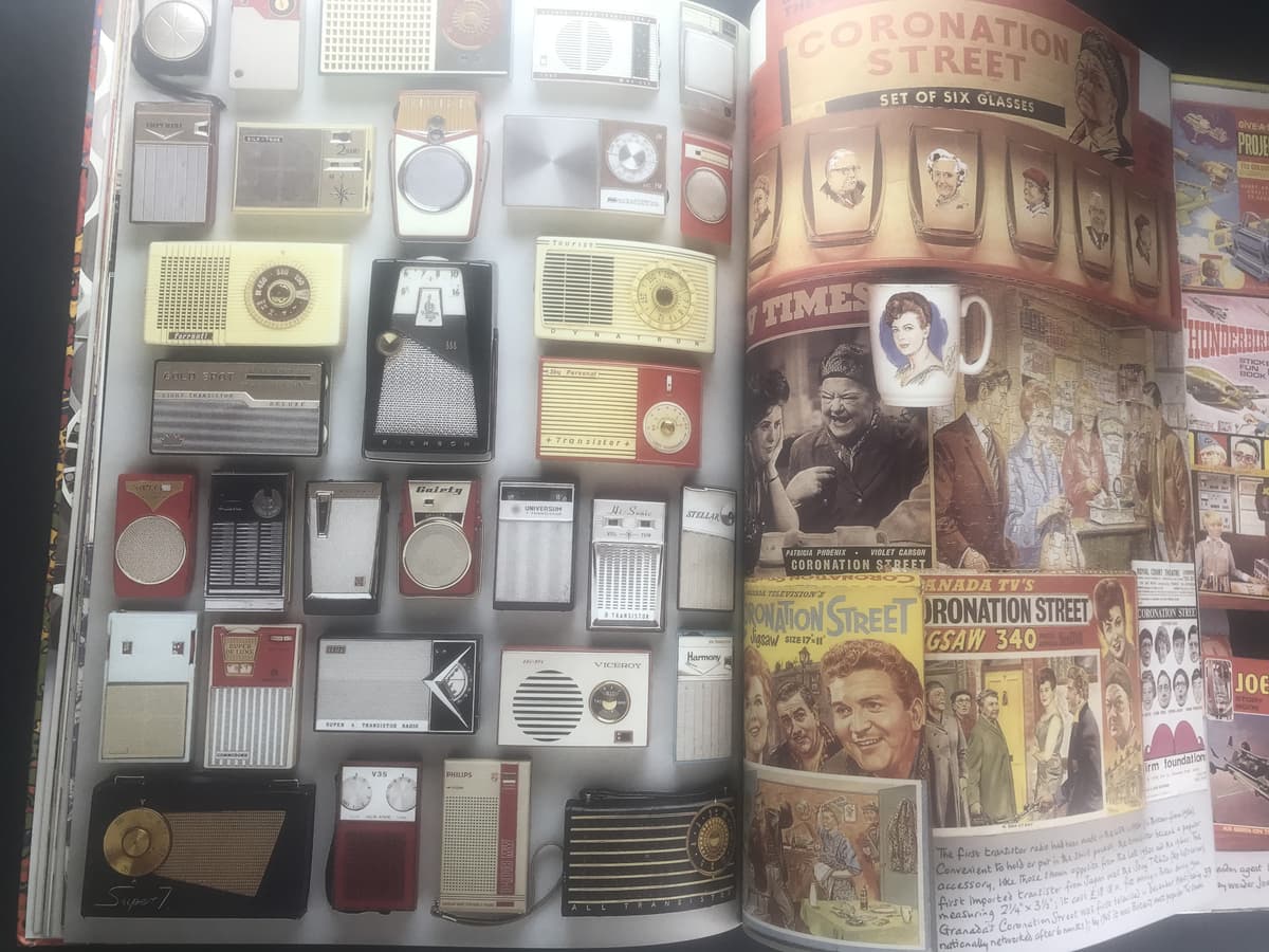 The 1960s Scrapbook_写真2